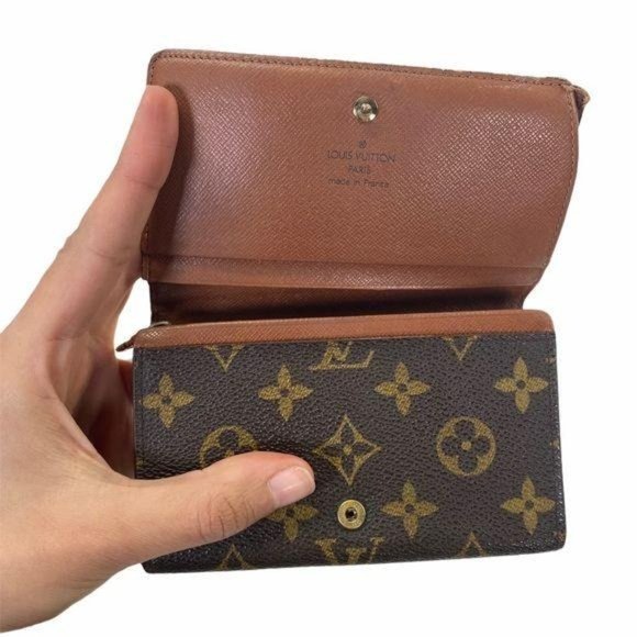 Authentic Louis Vuitton Wallet Porte Monnaie Billet Bifold Monogram LV Vintagte - Picture 8 of 11